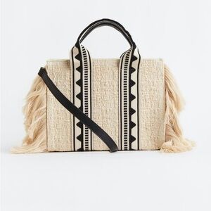Fringe shopper bag
